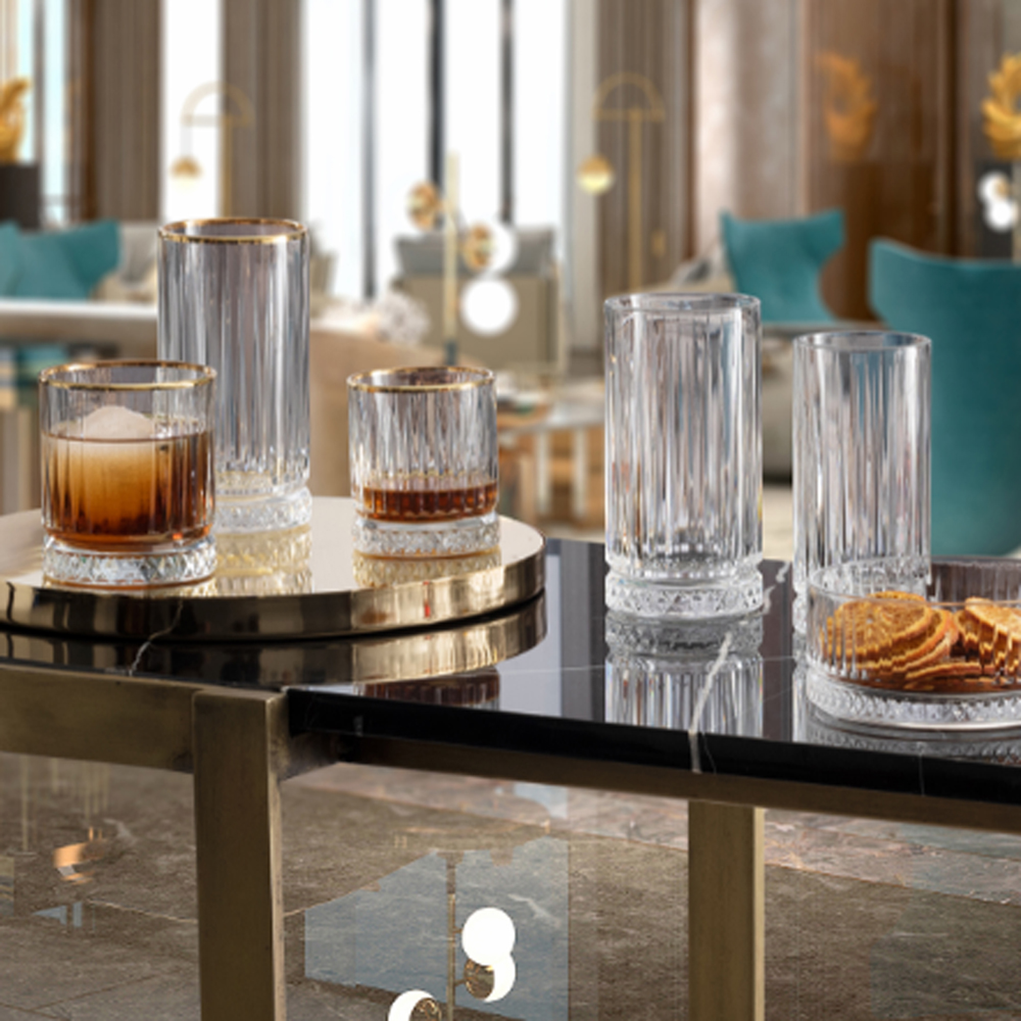 Bicchieri da Cocktail Pasabahce Elysia - Set di 4 Bicchieri da Cocktail in  Vetro Trasparente da 500 cc - Design Elegante per Aperitivi, Feste, Cocktail  Party, e Occasioni Speciali : : Casa e cucina